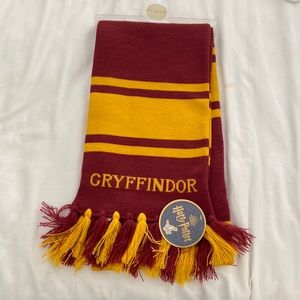 HP Gryffindor scarf 🐉 New